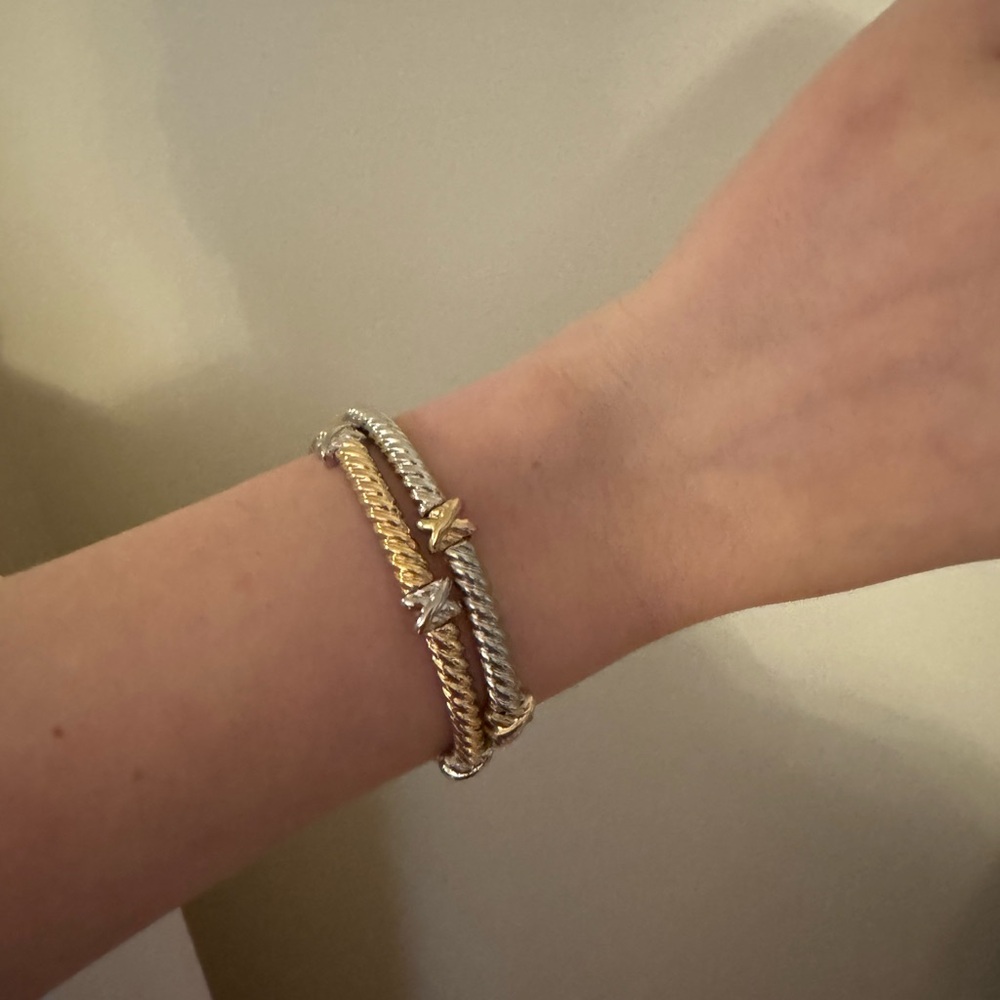 Two tone elastic bracelets